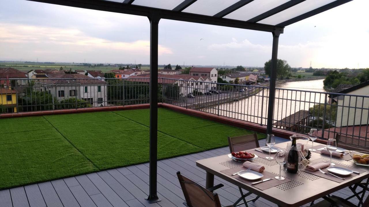 Palazzo Spada - Attico Con Terrazza Vista Fiume In Centro Codigoro Exteriér fotografie